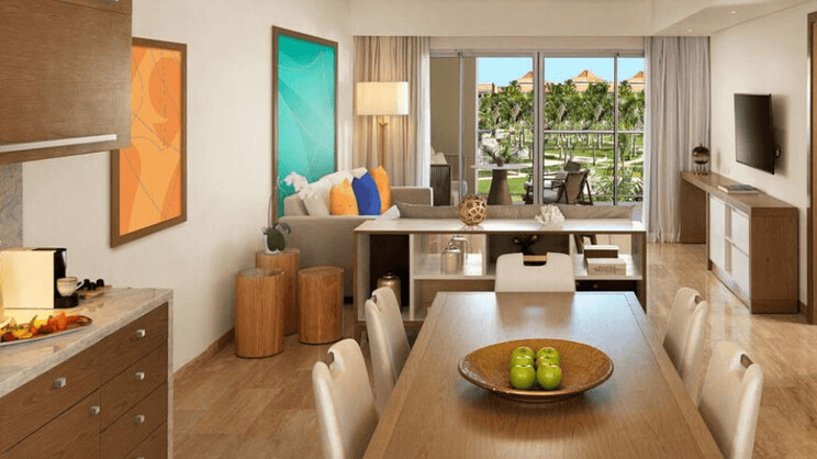 Two Bedroom Master Suite 